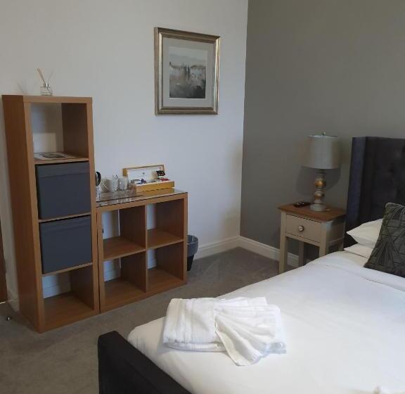 Номер Deluxe Кровать Кинг, Rooms At The Dressers Arms