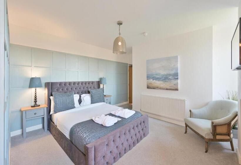 Номер Deluxe, Rooms At The Dressers Arms