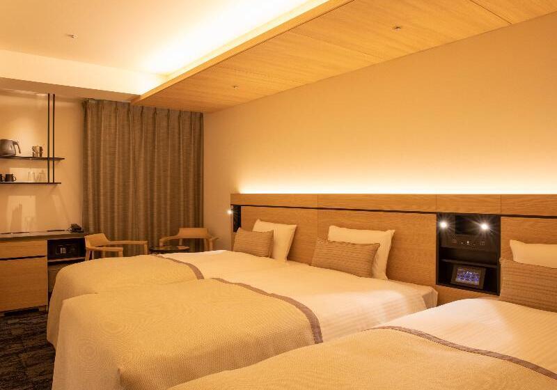 חדר סטנדרט לשלושה, Keihan Kyoto Ekiminami