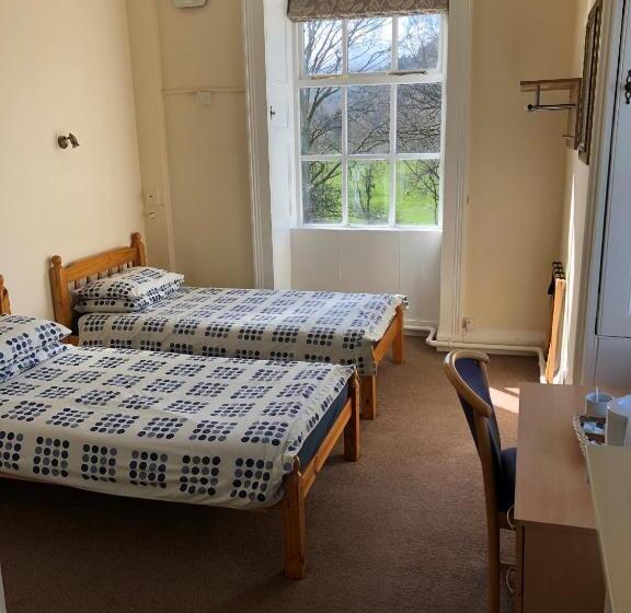 Номер Стандарт, Fsc Rhyd Y Creuau Hostel
