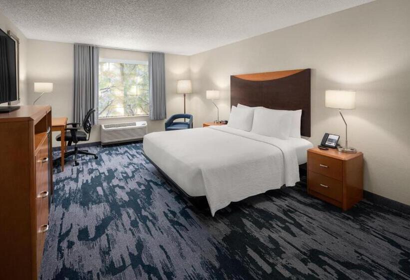 장애인을 위한 킹사이즈 침대 스탠다드 룸, Fairfield Inn & Suites Portland West Beaverton