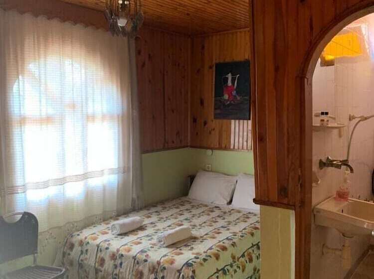 Номер Deluxe, Ozenturku