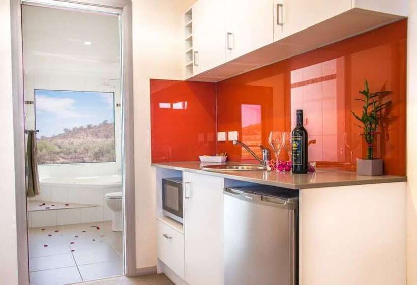 Хижина Deluxe, Broken Hill Outback Resort