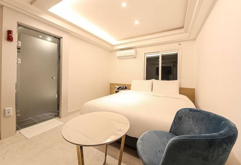 Номер Superior, Busan Seomyeon Business Hotel J7