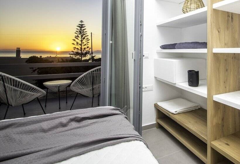 Люкс Кровать Квин, Oro Suites