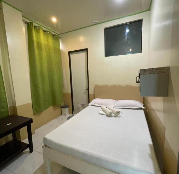 4인용 스탠다드 룸, Austrias Guest House