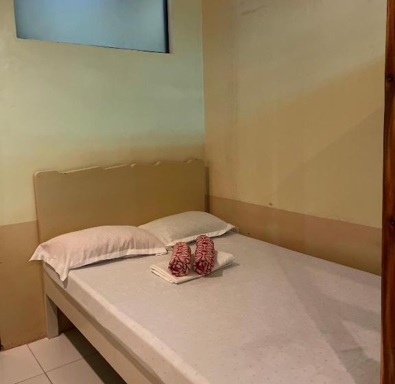 4인용 스탠다드 룸, Austrias Guest House