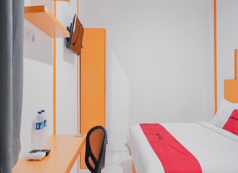 Номер Стандарт, Reddoorz @ Jalan Sukabangun 2 Palembang