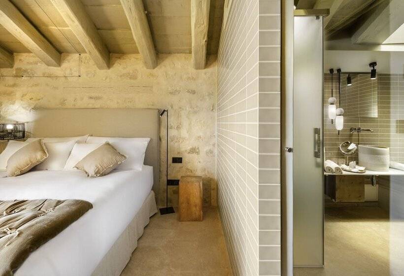 Номер Стандарт Трехместный, Torre Del Marqués Hotel Spa & Winery   Small Luxury Hotels