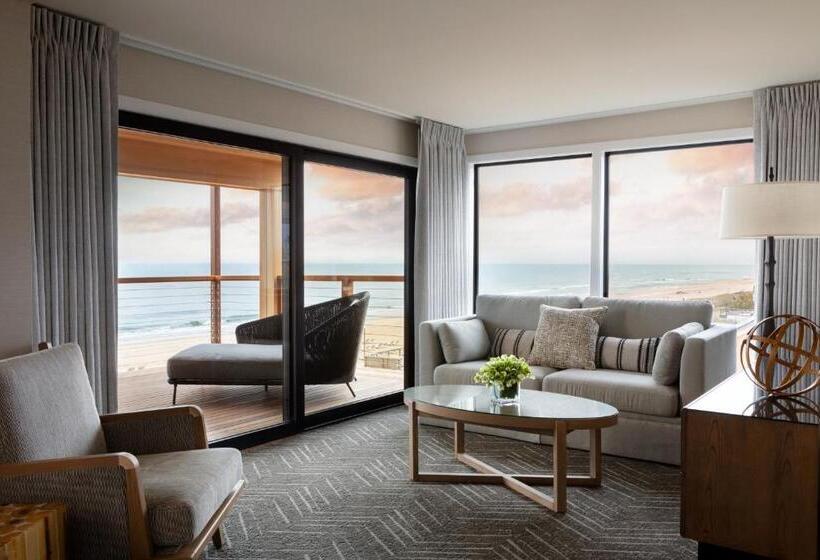 Люкс Deluxe 2 Спальни, Gurney's Montauk Resort & Seawater Spa