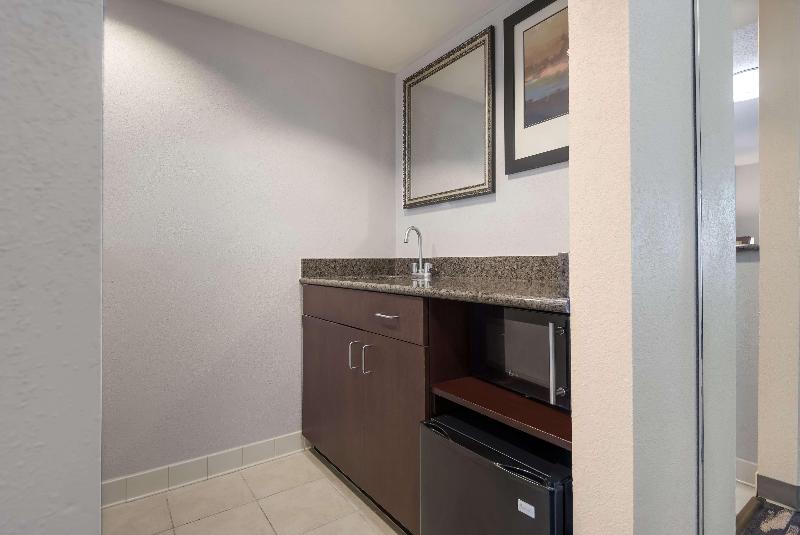 Suite Lit King, Best Western Batesville