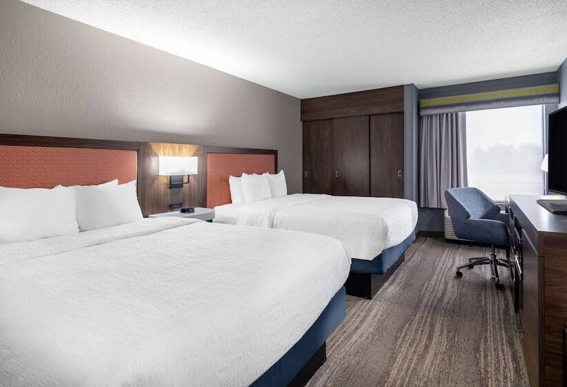 Standard Room, Hampton Inn Joliet  I80