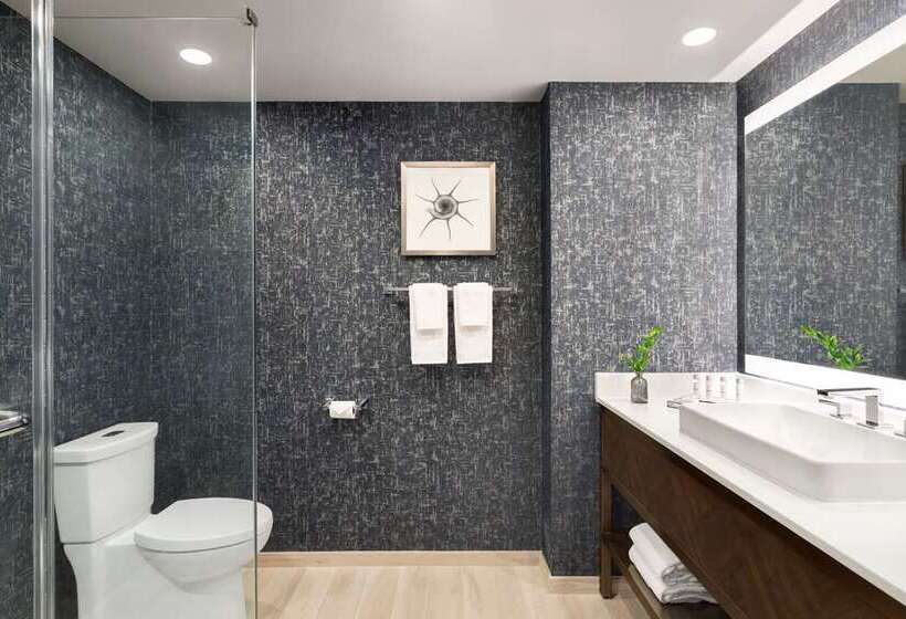 Quarto Standard Cama King, Hilton Seattle Airport & Conference Center