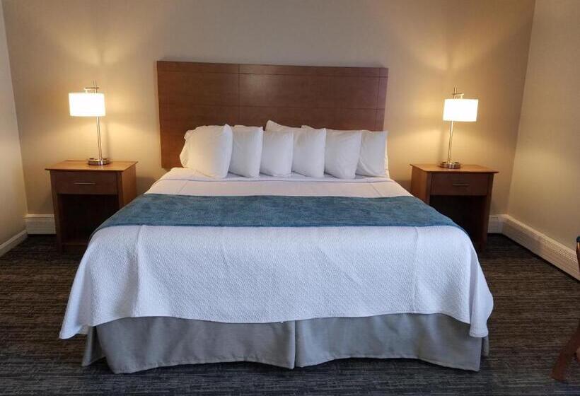 Номер Deluxe Кровать Кинг, Hampton Village Inn