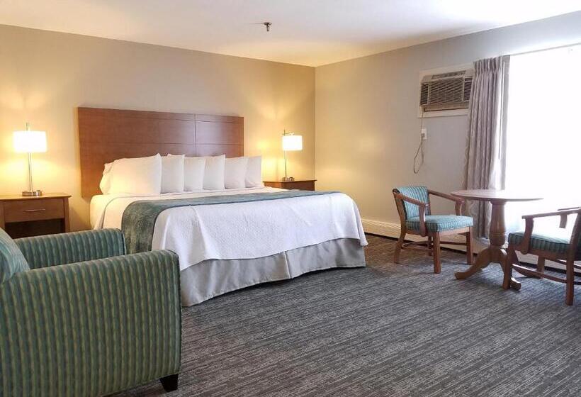 Стандартный Номер Кровать Кинг, Hampton Village Inn