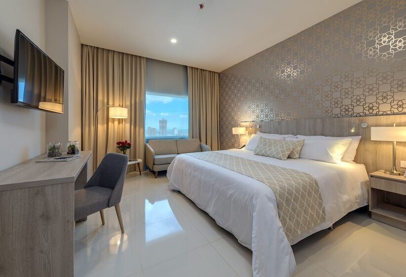 سوییت سوپریور, Dorado Plaza Alto Prado