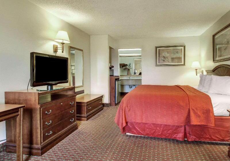 스탠다드 룸 킹사이즈 침대, Quality Inn & Suites