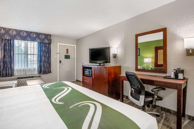 Стандартный Номер Кровать Кинг, Quality Inn & Suites