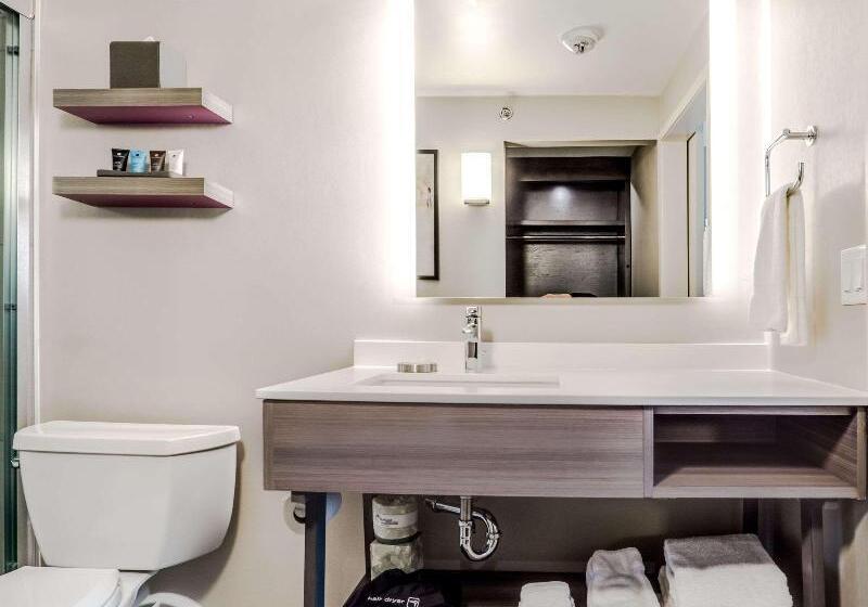 חדר סטנדרט מותאם לאדם עם מוגבלויות, Sonesta Denver Downtown