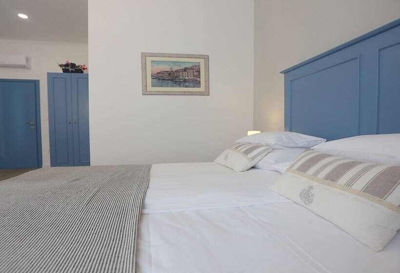 Номер Deluxe, Centrum Luxury Rooms