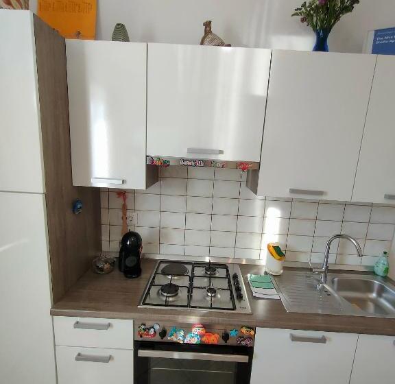 استودیوی استاندارد, The Nice Dreams Studio Apartment