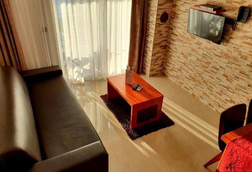 Апартаменты Deluxe 1 Спальня, Boutique Hotel Bora & Villas Garamm