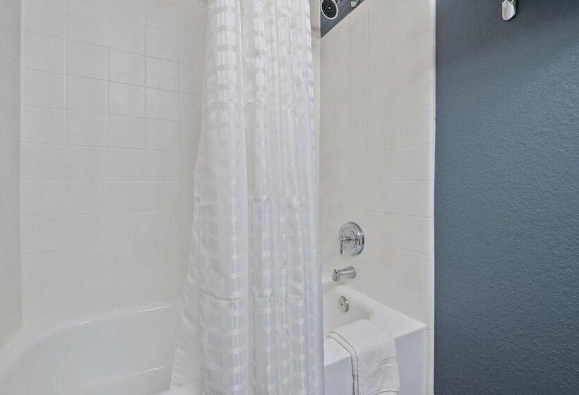 标准工作室, Extended Stay America Suites  Miami  Airport  Blue Lagoon