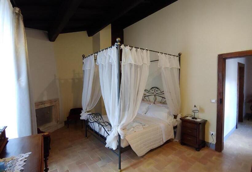 디럭스 룸, Castello Di Fagnano  Albergo Diffuso & Spa