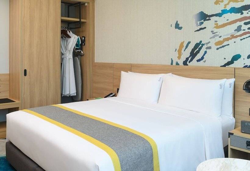 اتاق استاندارد با تخت دوبل, Holiday Inn & Suites Siracha Laemchabang, An Ihg