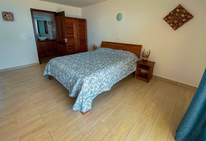 اتاق استاندارد با چشم‌انداز دریا, Orangea Beach Resort