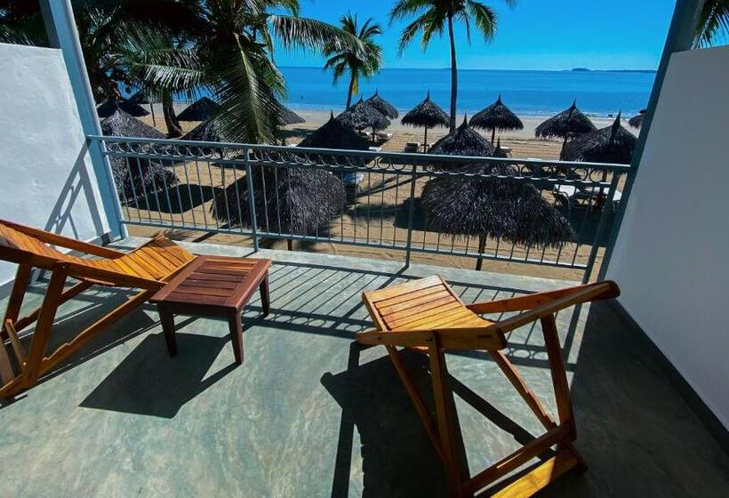 اتاق استاندارد با چشم‌انداز دریا, Orangea Beach Resort