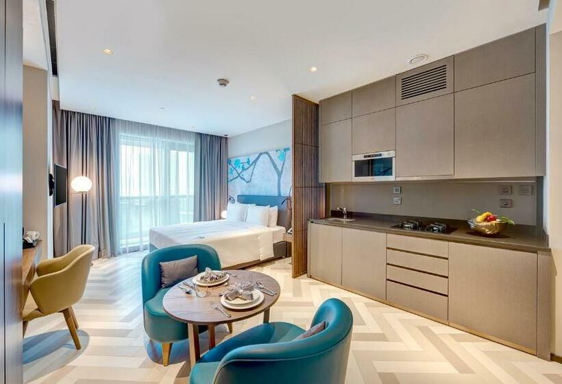 Студия Премиум, Millennium Place Barsha Heights Hotel Apartments