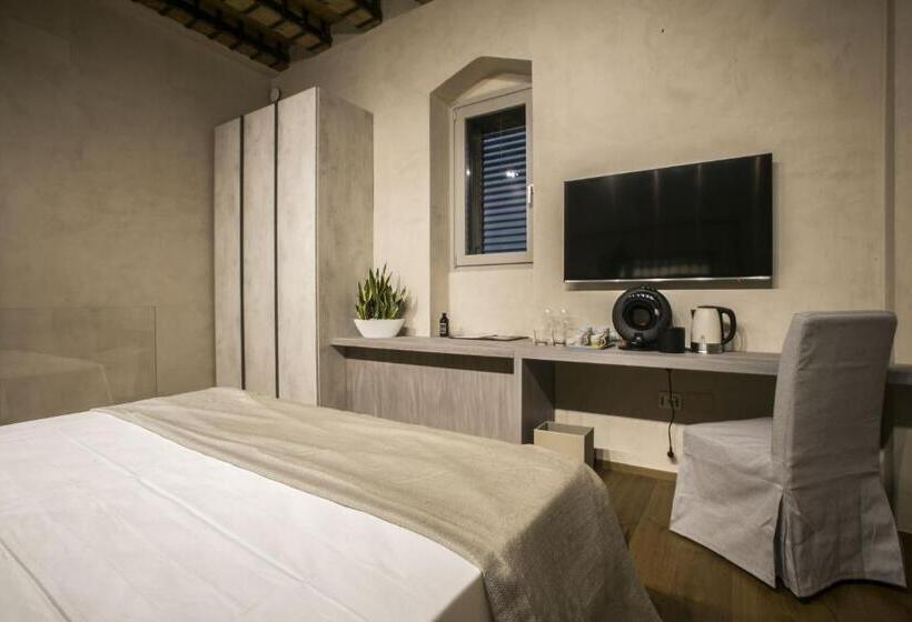 اتاق لوکس با تخت بزرگ, Edward Rooms & Wellness B&b