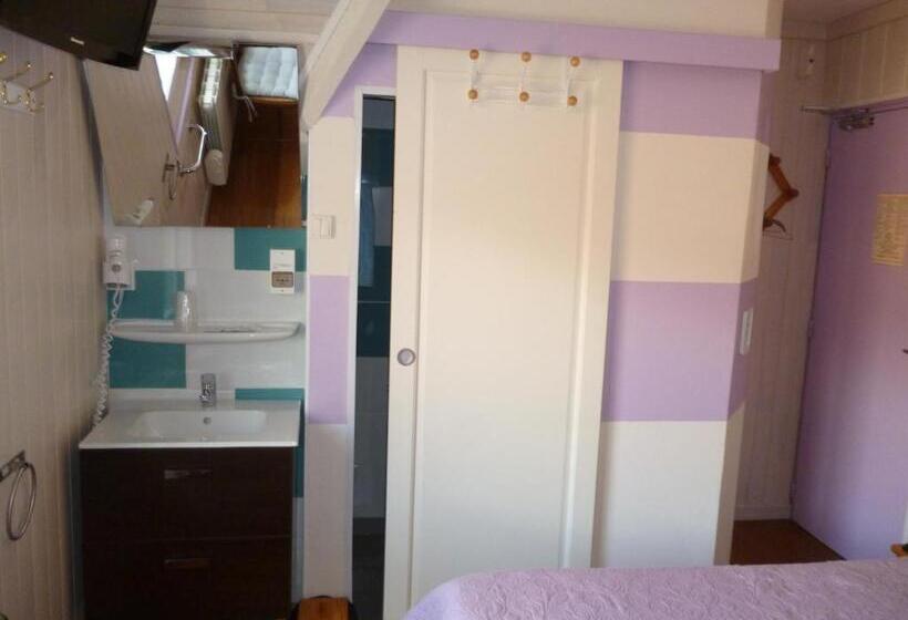 Номер Стандарт Трехместный, Auberge Des Etangs