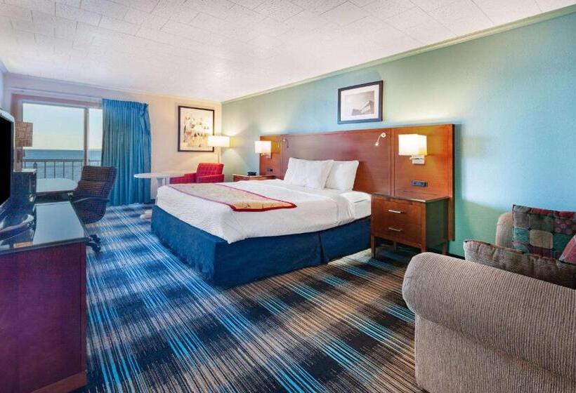 Стандартный Номер Кровать Кинг, Days Inn & Suites By Wyndham St. Ignace Lakefront