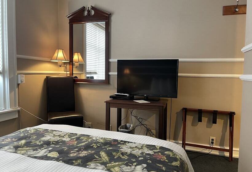 标准间, Kalispell Grand