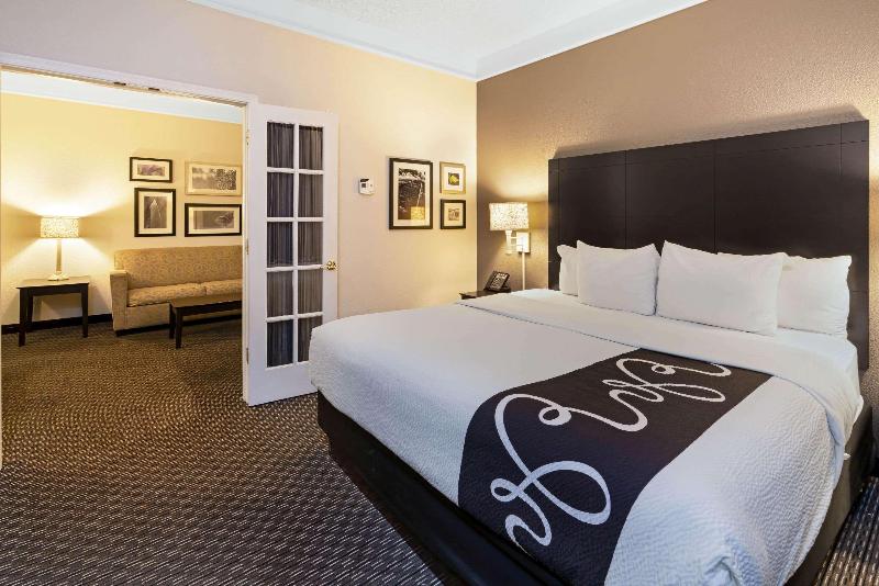 Люкс Кровать Кинг, La Quinta By Wyndham Mesa Superstition Springs