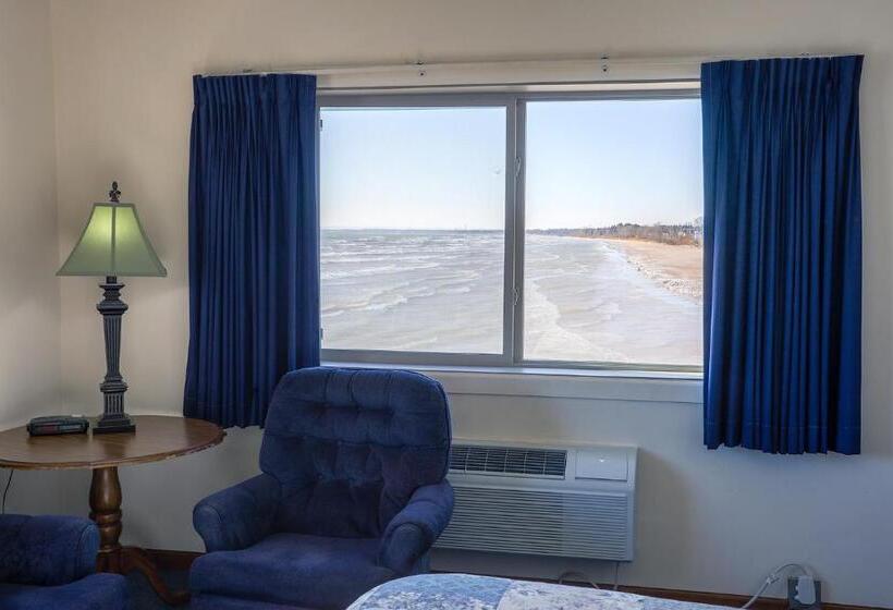 스탠다드 룸 킹사이즈 침대, Lighthouse Inn   Two Rivers