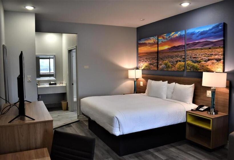 Chambre Standard Lit King Size Adaptée aux Personnes à Mobilité Réduite, Days Inn & Suites By Wyndham Downtown/university Of Houston