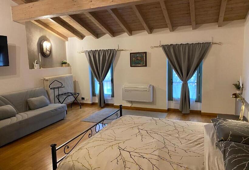 Трехместный Номер Комфорт, La Casina