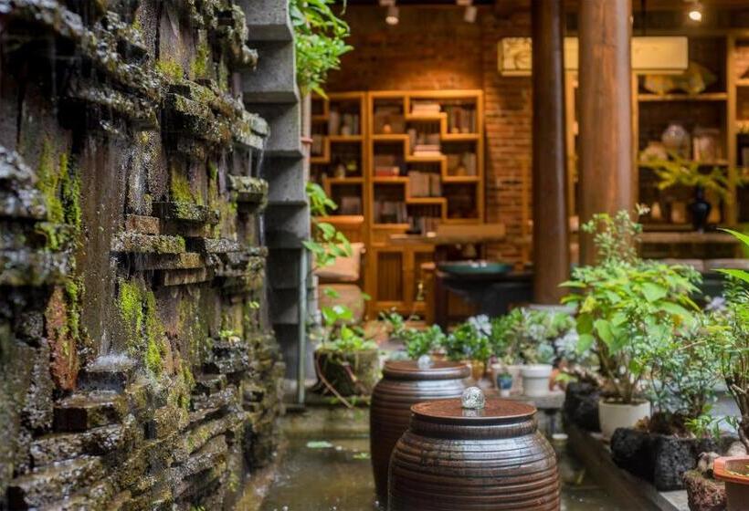 Номер Стандартный с Видом, Floral Tengchong Mountain Residence