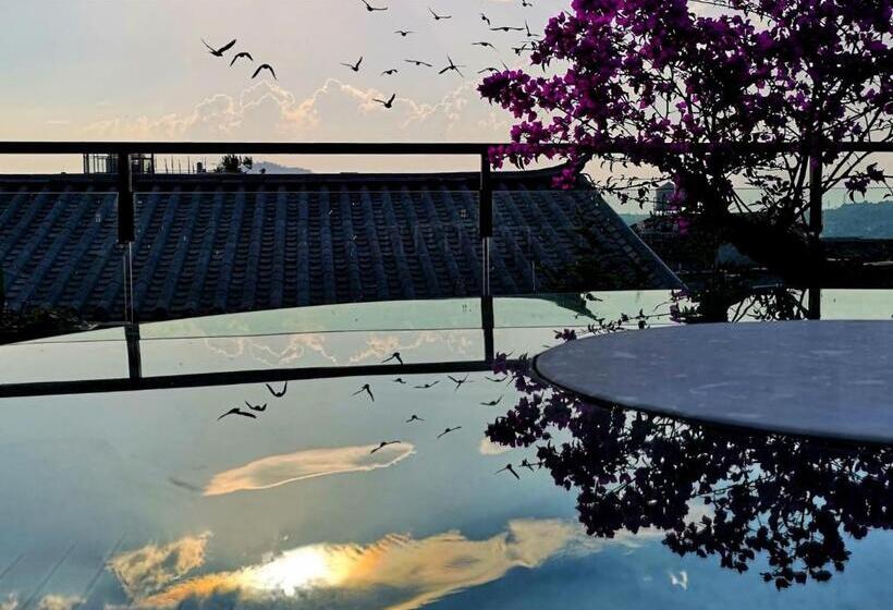 Номер Deluxe, Floral Tengchong Mountain Residence