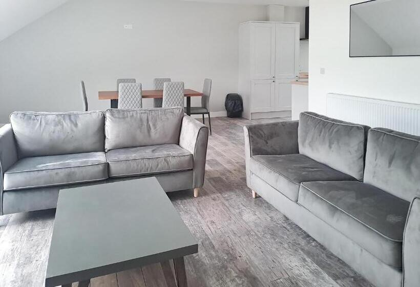 Дом 3 Спальни, Grange Leisure Park
