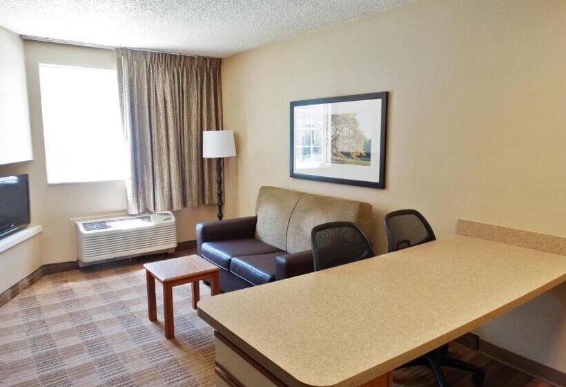Люкс, Extended Stay America Suites  Kansas City  Airport  Tiffany Springs