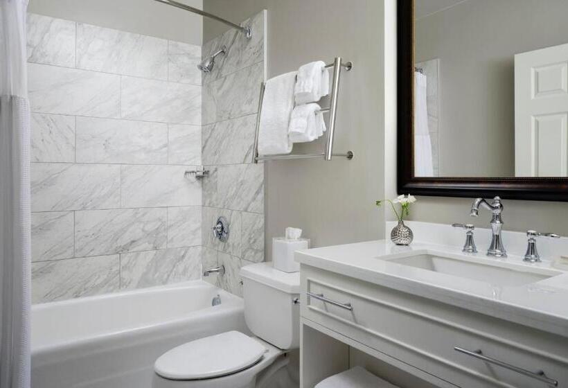 장애인을 위한 스위트, Marriott Vacation Club® At Custom House, Boston  
