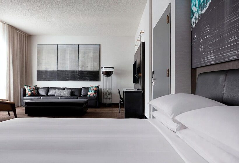 スイート, New York Marriott At The Brooklyn Bridge