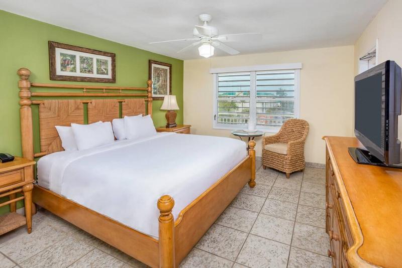 Номер Стандарт, Marina Del Mar Resort And Marina