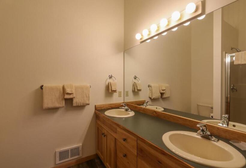 Студия Стандарт, Meadow Lake Resort & Condos