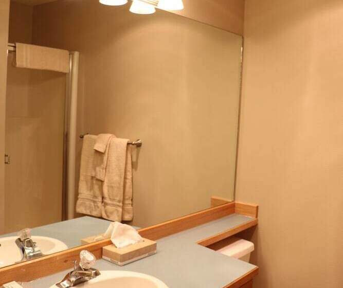 Апартаменты 1 Спальня, Meadow Lake Resort & Condos