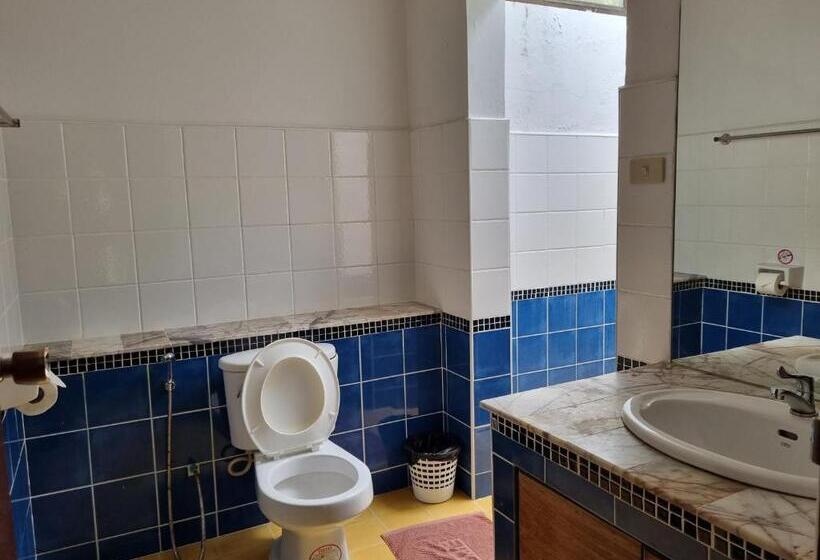 Номер Deluxe с Балконом, Samui Honey Backpacker Bungalow